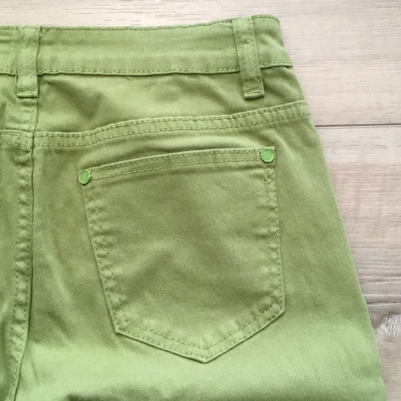 V Cristina Jeans Size 4 - Picture 5 of 6